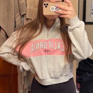 grey and pink california zip up